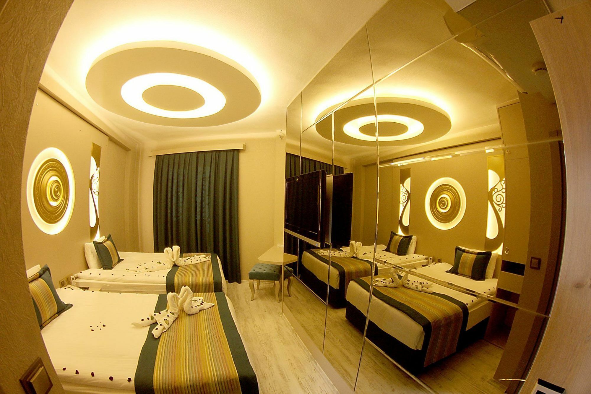 Nun Hotel Konya Esterno foto